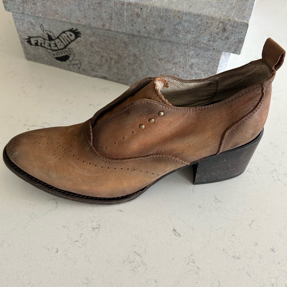 Freebird by Steven Women's Brown Leather Slip-On Booties - Picture 4 of 4